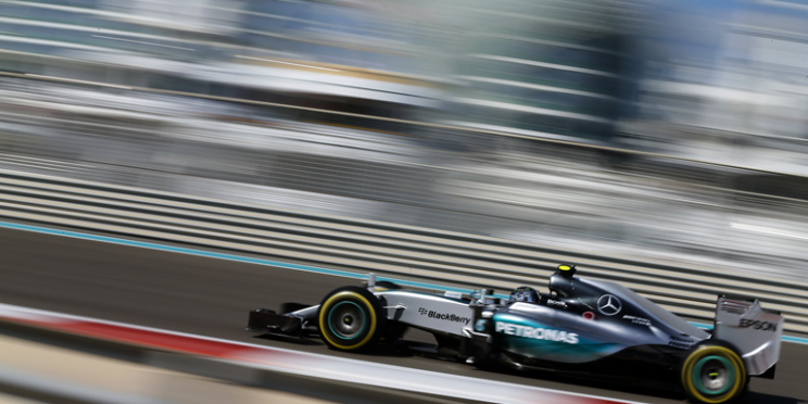 Des photos AFP du Grand Prix de F1 diffusées en direct à l’aéroport d’Abou Dhabi